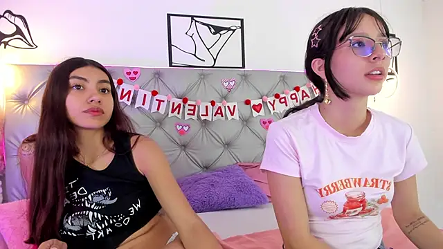 Naughty Couple83 online show from 02.24.26