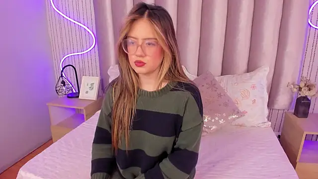 SamanthaPeachss online show from 09.26.25