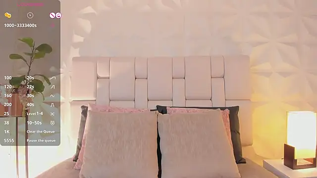 Snapshot of scarlettadams__ chatting on 02.04.26 scarlettadams online show from 02.04.26