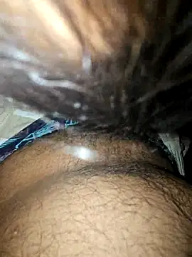 Snapshot of indianhotwife639 chatting on 09.28.25 indianhotwife639 online show from 09.28.25