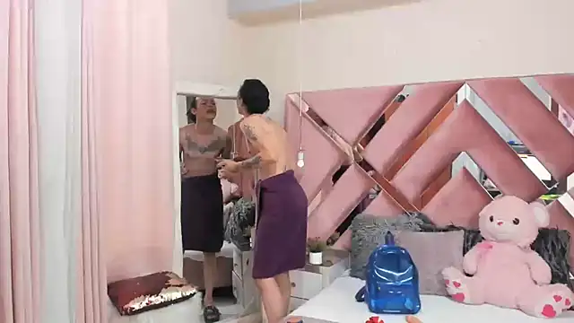 Snapshot of sara_slut21 chatting on 02.27.25 sara slut21 online show from 02.27.25