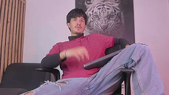 DimitriDeluxe online show from 10.10.25