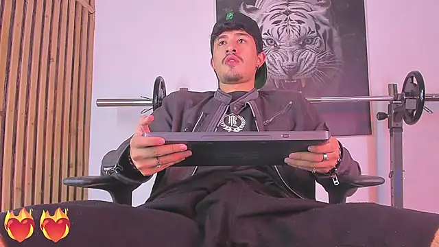 DimitriDeluxe online show from 10.22.25