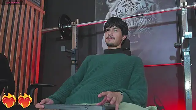 DimitriDeluxe online show from 10.25.25