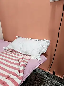 Shalu G online show from 10.08.25