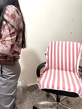 Shalu G online show from 12.02.25