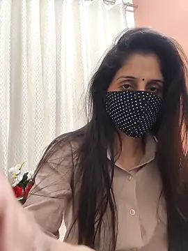 Shalu G online show from 12.20.25