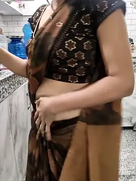 Shalu G online show from 12.22.25