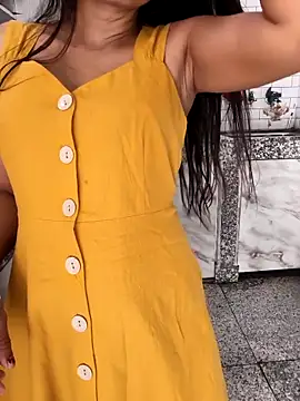 Shalu G online show from 03.05.26