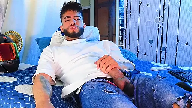 Snapshot of King_Draven3 chatting on 11.11.25 King Draven3 online show from 11.11.25