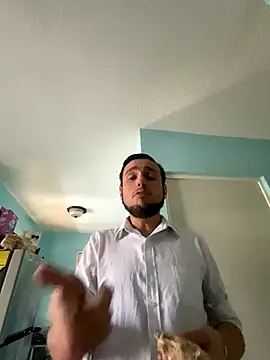 Alexitho25 online show from 10.17.25