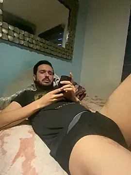 Snapshot of Alexitho25 chatting on 06.28.26 Alexitho25 online show from 06.28.26