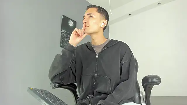 ritchie alameda online show from 10.10.25