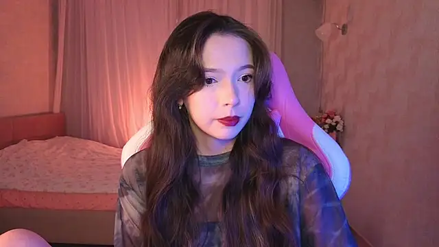 Snapshot of yuna_sunshy chatting on 04.28.26 yuna sunshy online show from 04.28.26