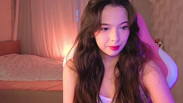 Snapshot of yuna_sunshy chatting on 05.10.26 yuna sunshy online show from 05.10.26