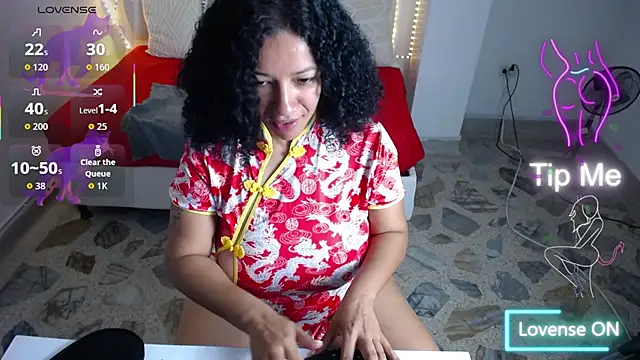 Snapshot of michel_rous_ chatting on 02.08.26 michel rous online show from 02.08.26