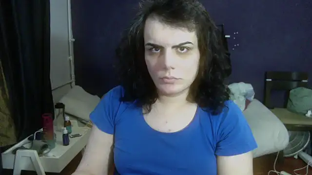 Snapshot of turkishTransEfsun chatting on 11.12.25 turkishTransEfsun online show from 11.12.25