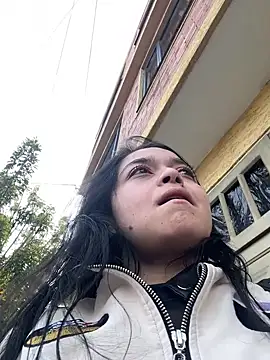 Emily Rivers  online show from 10.01.25