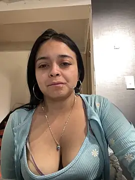 Emily Rivers  online show from 10.02.25