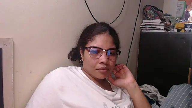 madelene online show from 02.12.25