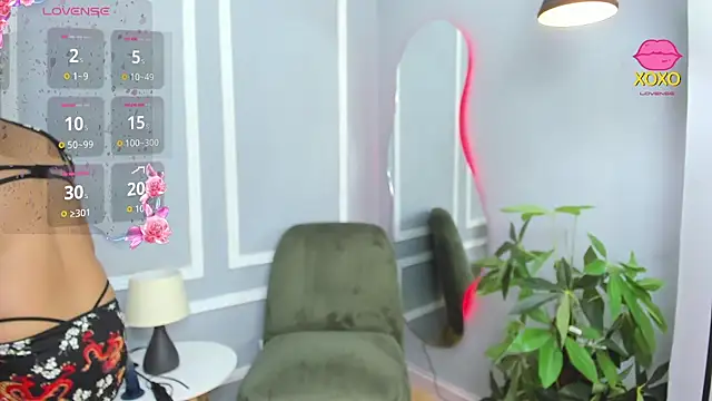 Snapshot of emma__rose1 chatting on 02.05.26 emma rose1 online show from 02.05.26