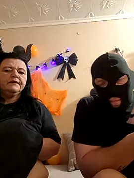 Snapshot of BlacReign chatting on 10.17.25 BlacReign online show from 10.17.25