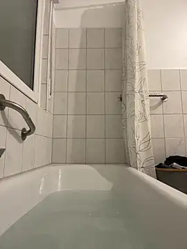 Emilia Mausi online show from 04.11.26