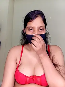 Rose-luckey online show from 11.04.25