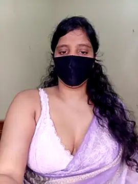 Rose-luckey online show from 04.19.26