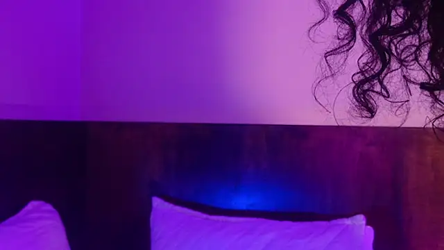 Carly Monroe  online show from 10.20.25