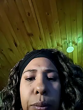 Snapshot of IVONNE_COLLINS33 chatting on 02.19.26 IVONNE COLLINS33 online show from 02.19.26