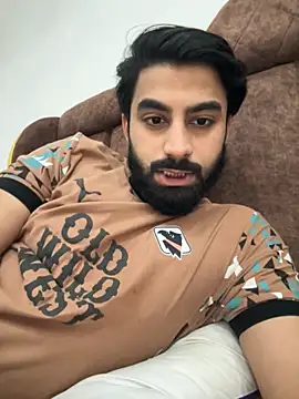 hottestboy03 online show from 10.12.25