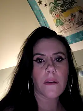 Snapshot of Sosso19squirt chatting on 10.19.25 Sosso19squirt online show from 10.19.25