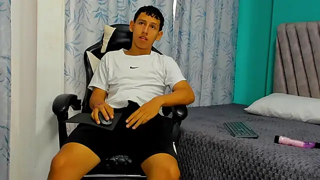 Felipe Gonzales online show from 09.23.25