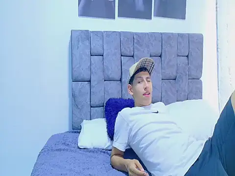 Felipe Gonzales online show from 09.24.25