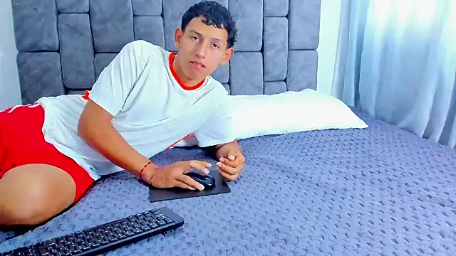 Felipe Gonzales online show from 10.12.25