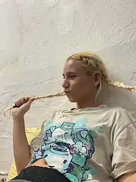 Bruna551 online show from 03.28.26