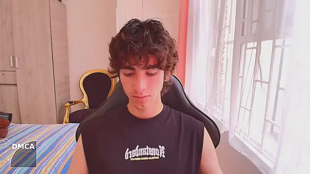 Snapshot of Nude_Boy18 chatting on 10.02.25 Nude Boy18 online show from 10.02.25