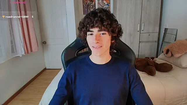 Nude Boy18 online show from 12.18.25