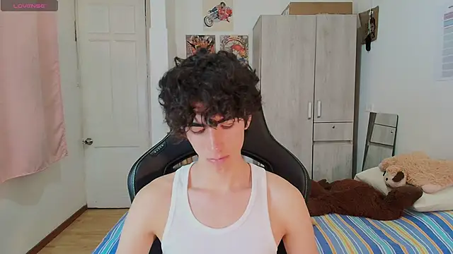 Nude Boy18 online show from 03.25.26