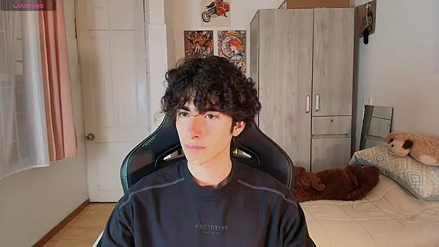 Nude Boy18 online show from 03.29.26