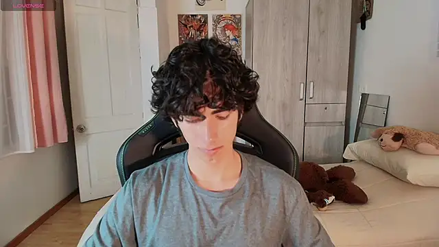 Nude Boy18 online show from 04.02.26