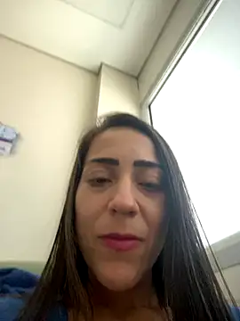 lucioliveira online show from 10.15.25