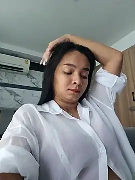 Snapshot of Natural_Asian_Girl chatting on 09.09.25 Natural Asian Girl online show from 09.09.25