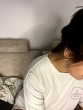 Snapshot of lunita_sweet5 chatting on 09.27.25 lunita sweet5 online show from 09.27.25