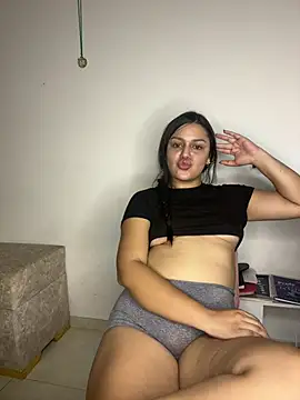 lunita sweet5 online show from 02.22.26