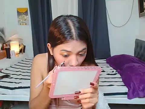 Snapshot of carawang chatting on 09.16.25 carawang online show from 09.16.25