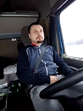 Amberdual online show from 02.06.26