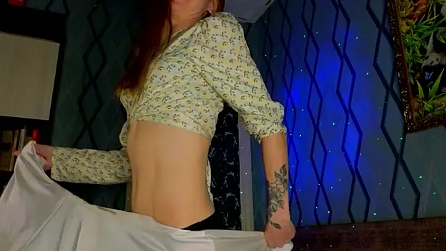 Snapshot of Vetta11 chatting on 11.02.25 Vetta11 online show from 11.02.25