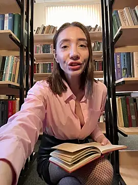 BallerinaCappuccino  online show from 10.12.25